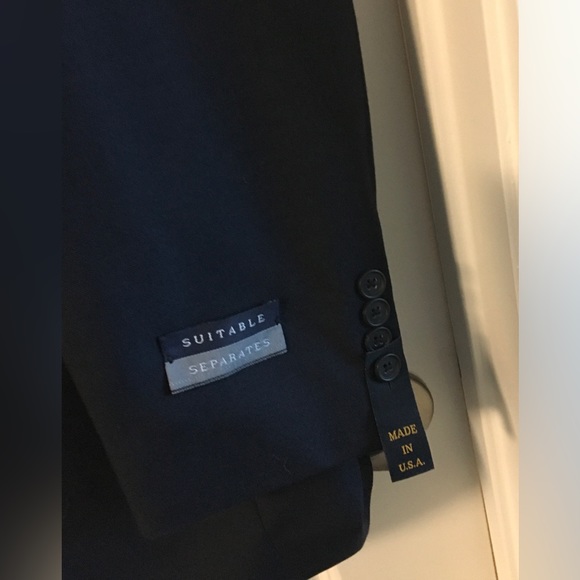 Hardwick Man’s Navy Blue Suit 48L / 40L NWT - Picture 3 of 15